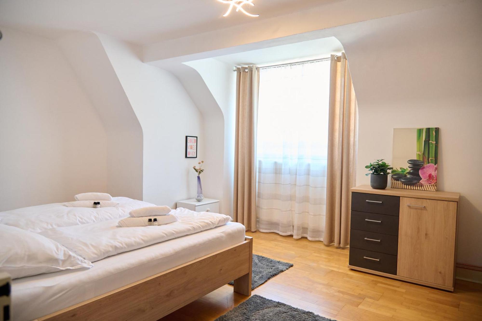 Zentrales Apartment Pfaenderblick Bregenz Ngoại thất bức ảnh