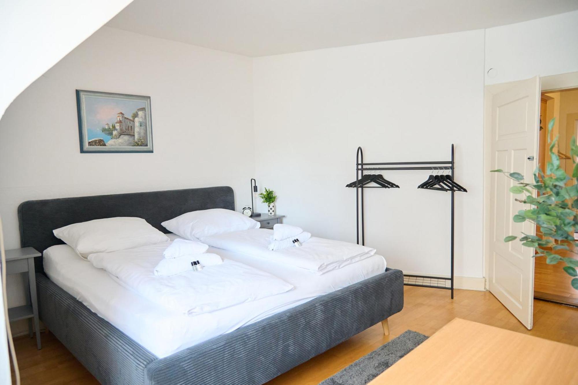 Zentrales Apartment Pfaenderblick Bregenz Ngoại thất bức ảnh